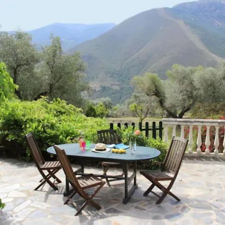 Villa Cortijo Pago Y Benisalte- A Stylish Set Within Beautiful Mountain Views Orgiva