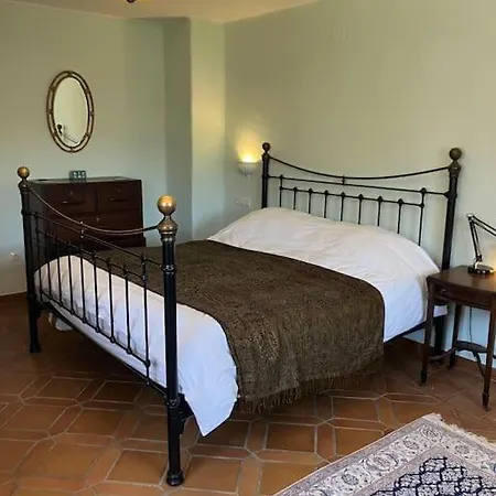 Cortijo Pago Y Benisalte- A Stylish Set Within Beautiful Mountain Views *
